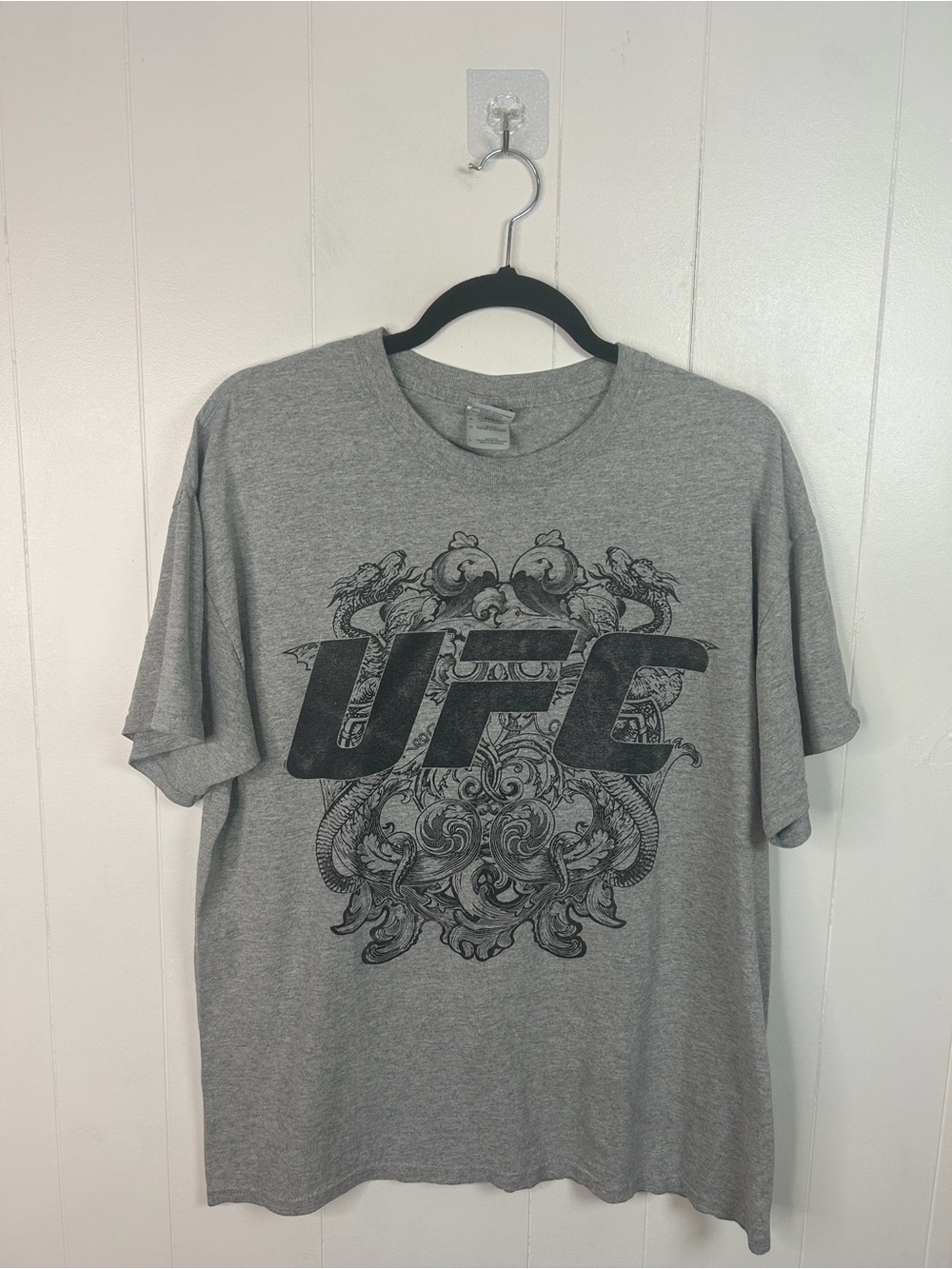 UFC Graphic T Shirt Gray MMA Mixed Martial Arts Fight Tee Men's Size Large y2k